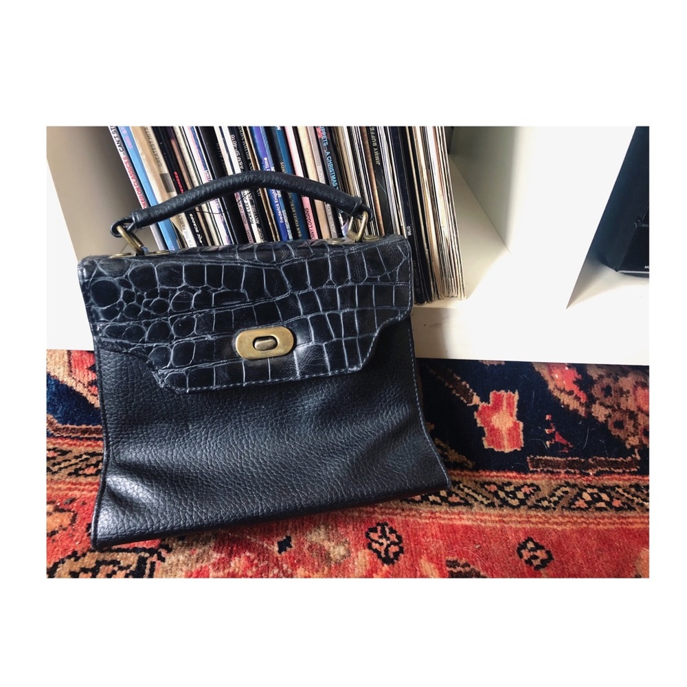 Vintage lock-front handbag